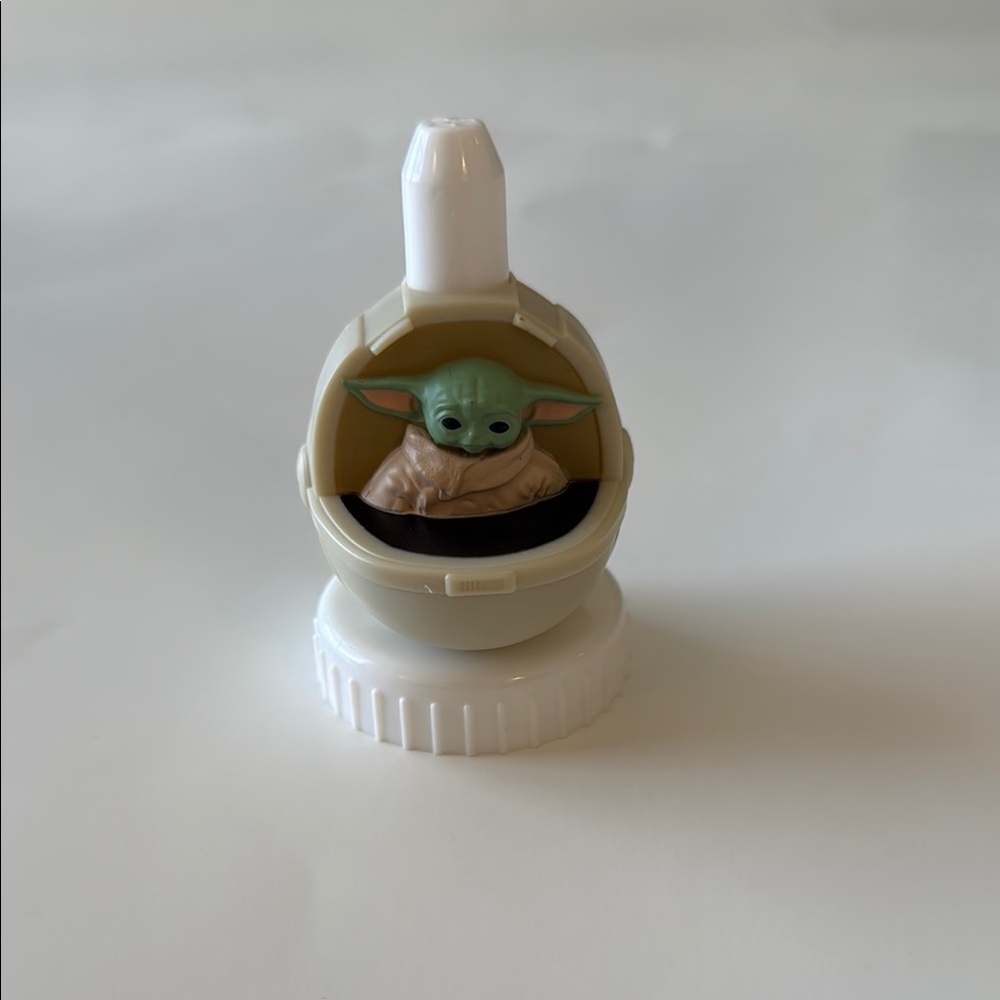 Baby Yoda Good 2 Grow Bottle Cap